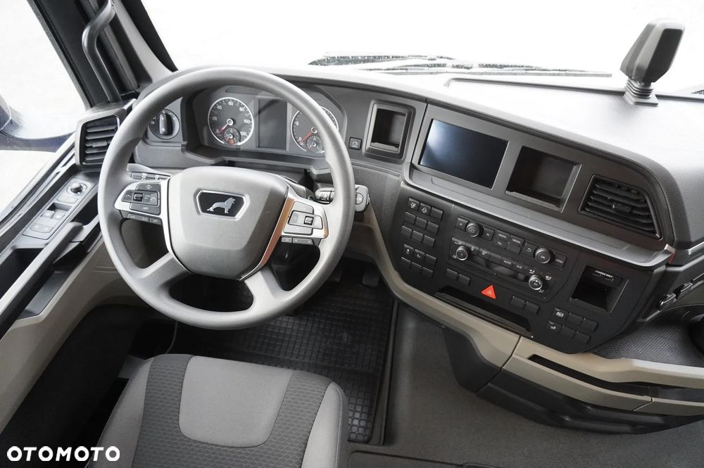 MAN TGX 26.400 / IGLOOCAR / Carrier Supra 1250 - 23