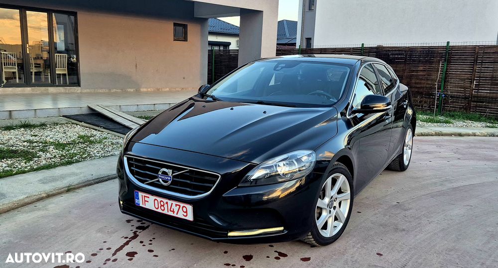 Volvo V40 D4 VEA Momentum - 17