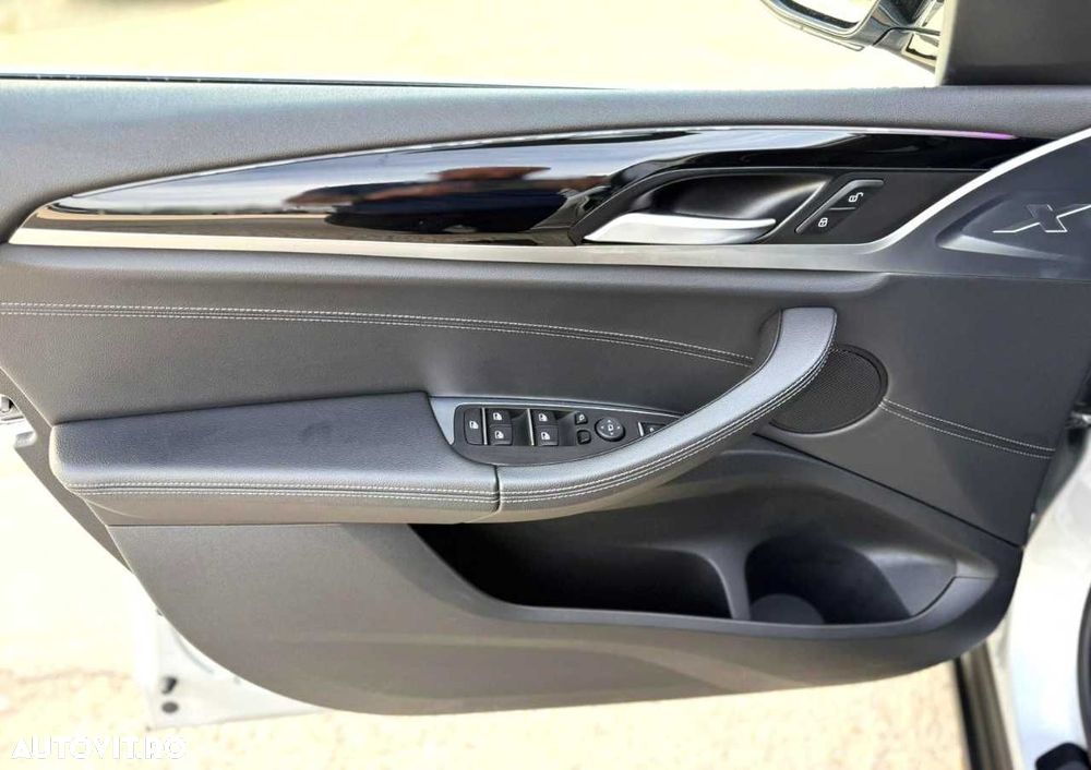 BMW X3 xDrive20d AT xLine - 15