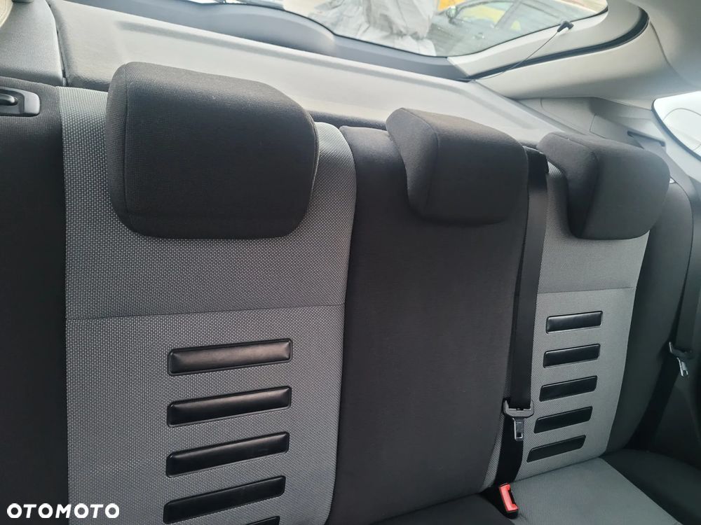 Ford Focus - 8