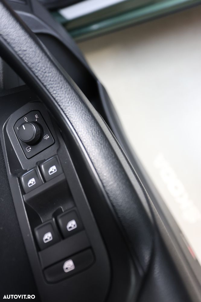 Skoda Karoq 2.0 TDI DSG Ambition - 13