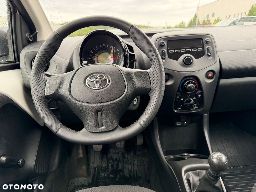Toyota Aygo - 11
