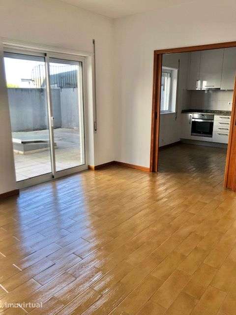 T1 centro cidade Leiria - Grande imagem: 2/11