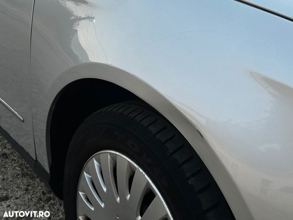 Volkswagen Passat 1.9 TDI Sportline - 10