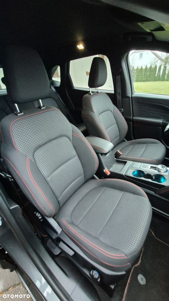 Ford Kuga 2.5 Duratec FHEV ST-LINE - 7