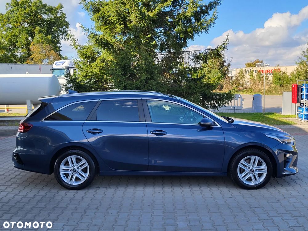Kia Ceed - 6
