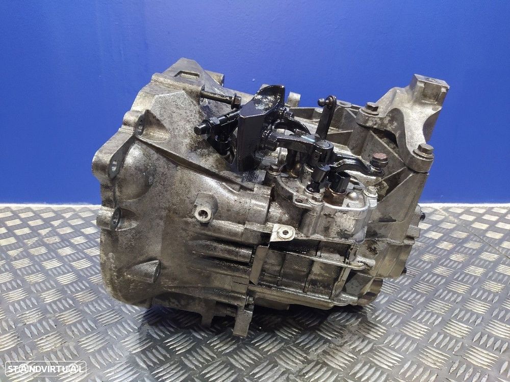 CAIXA VELOCIDADES VOLVO V50 2005 -4M5R7002CE - 2