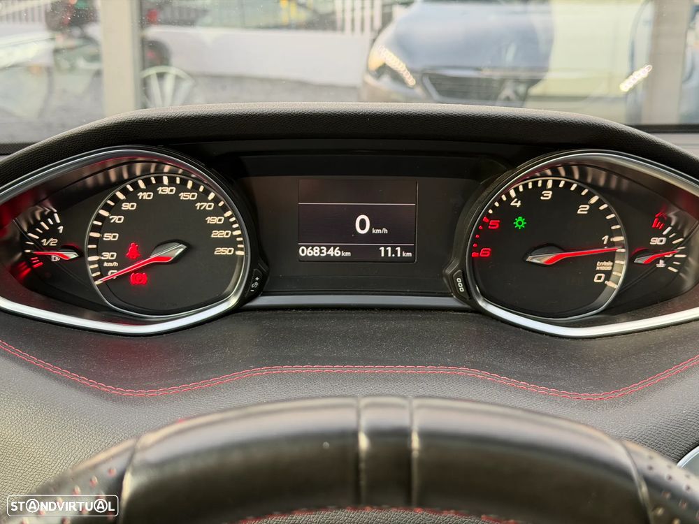 Peugeot 308 SW BlueHDi 150 Stop & Start GT-Line Edition - 24