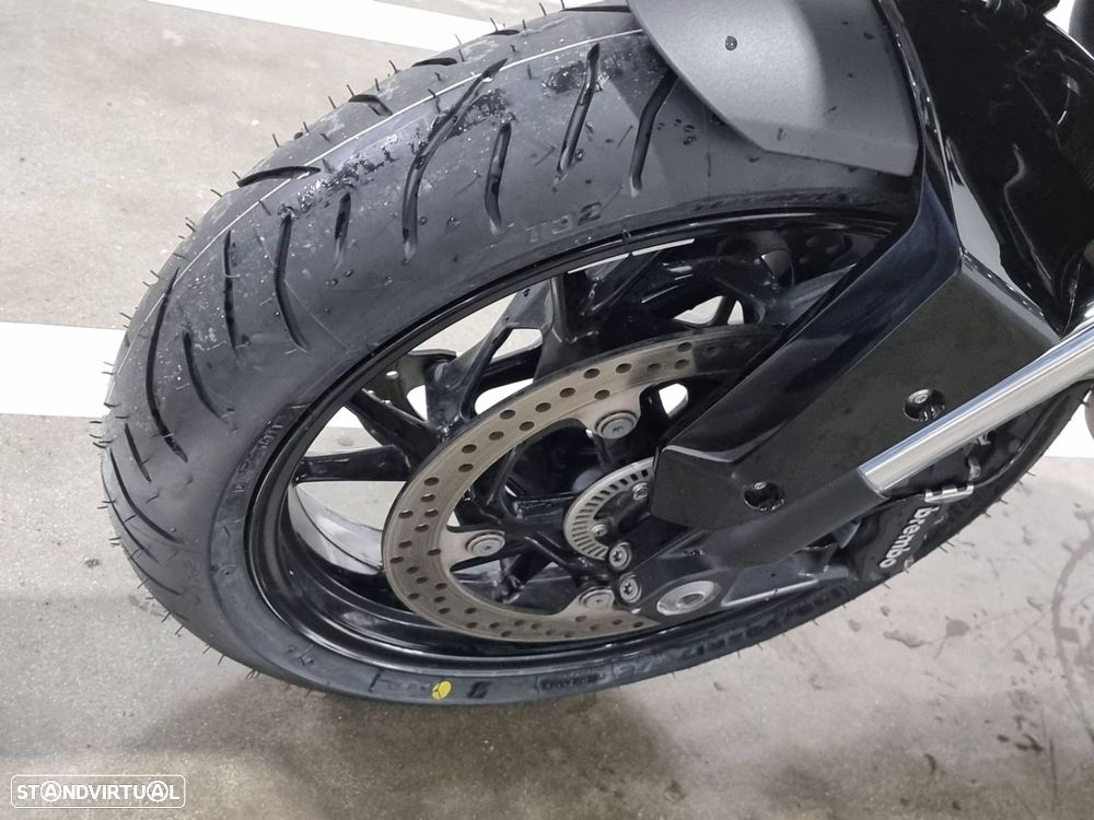 BMW F 900 XR 900 XR Triple Black - 13