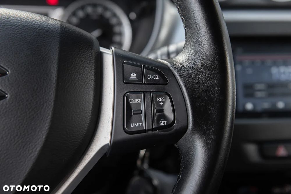Suzuki Vitara 1.6 (4x4) Allgrip Comfort+ - 19