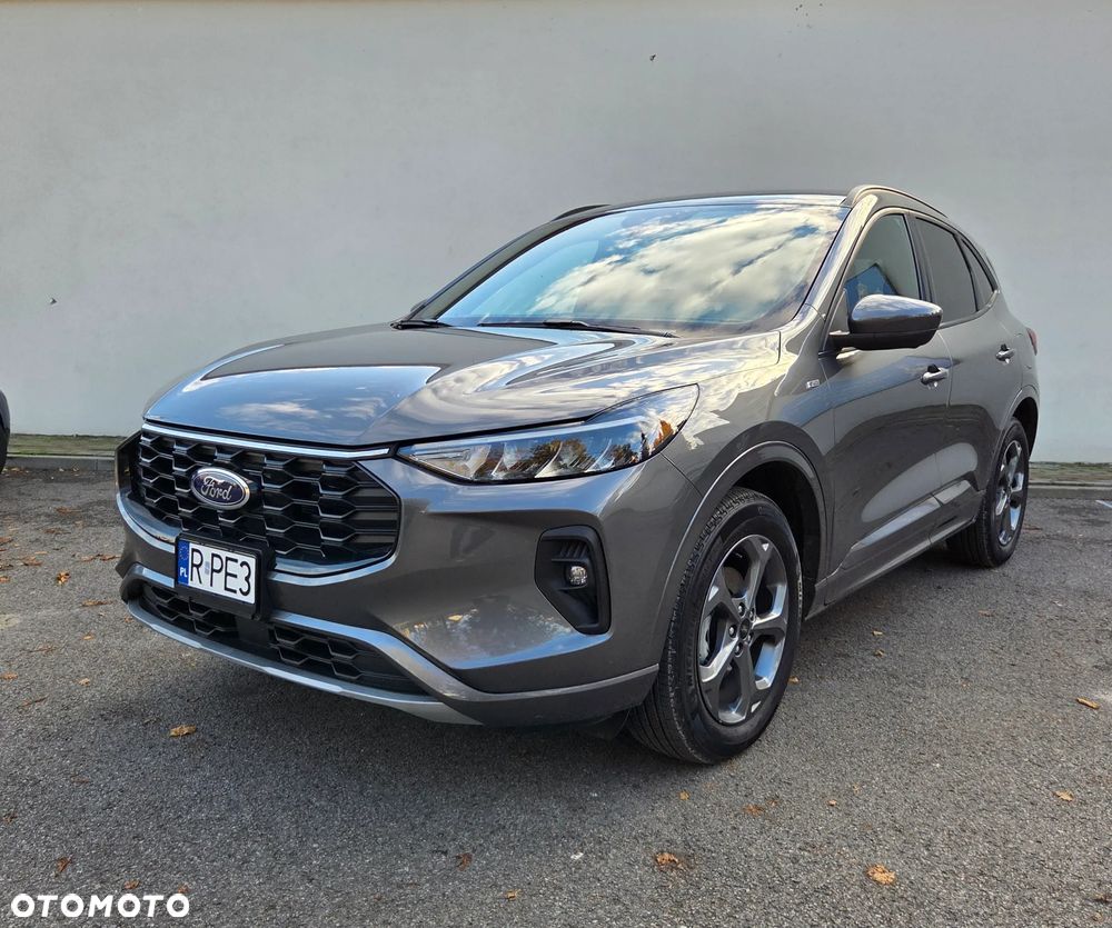 Ford Kuga 2.5 Duratec FHEV 4x4 ST-LINE - 1