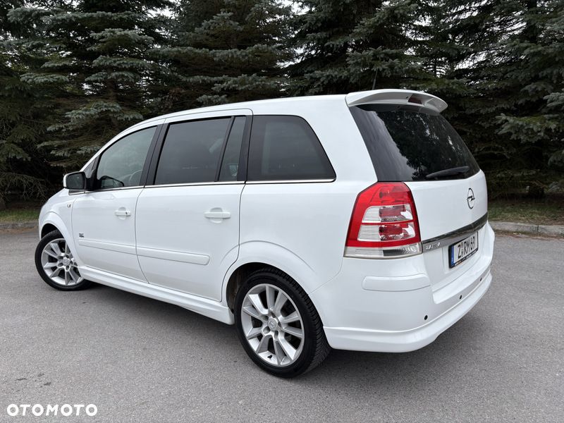 Opel Zafira 1.8 Design Edition - 3