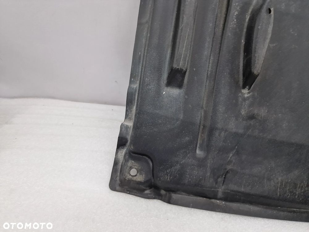 TOYOTA COROLLA E21 KOMBI TYLNA TYLNIA TYŁ OSŁONA PODWOZIA , NR 58399-02180 , NR AUKCJI NSŁ44 - 2