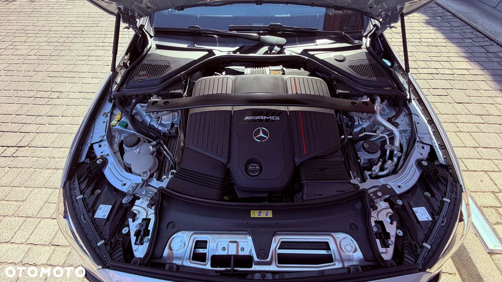 Mercedes-Benz Klasa E AMG 53 4Matic+ AMG SPEEDSHIFT TCT 9G - 33