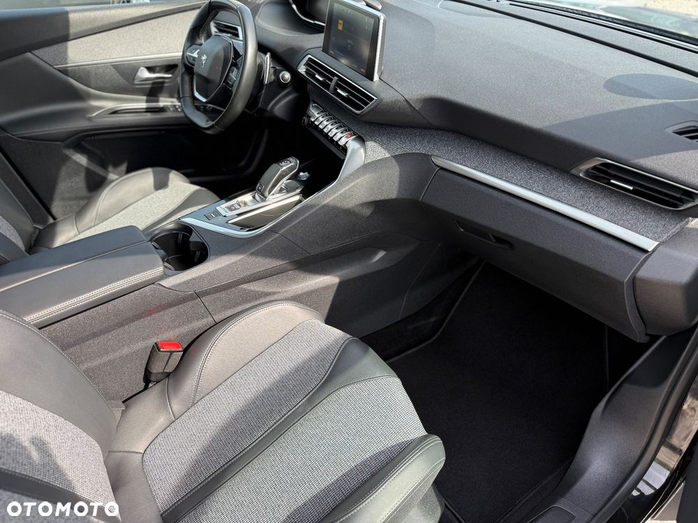 Peugeot 3008 1.5 BlueHDi Allure S&S EAT8 - 15