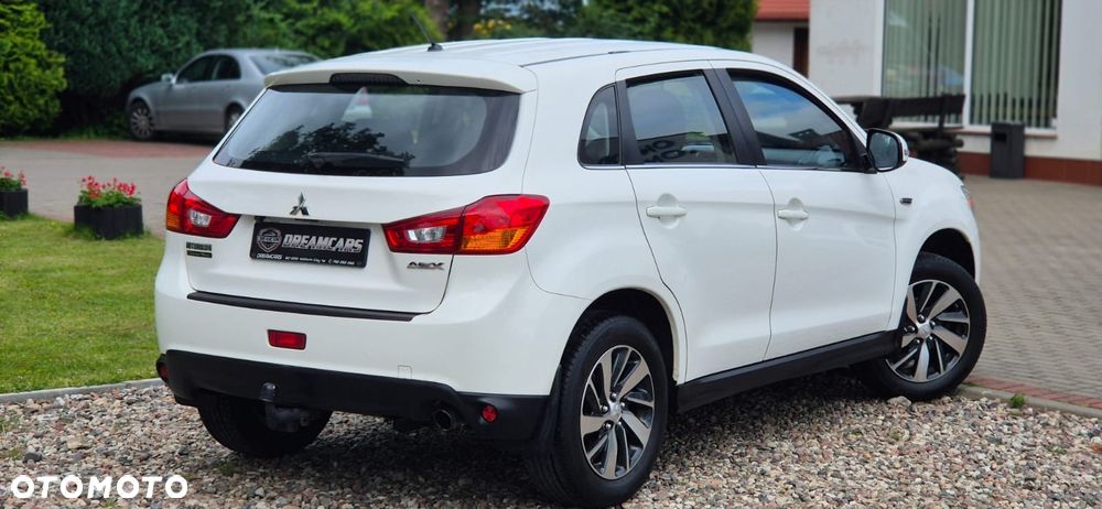 Mitsubishi ASX - 5