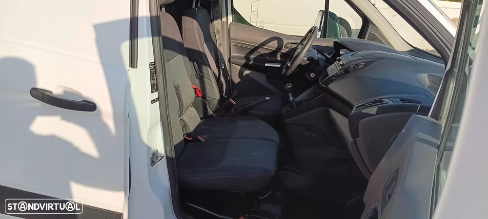 Ford Transit Connect 1.5 TDci 3 Lug Avariada - 10