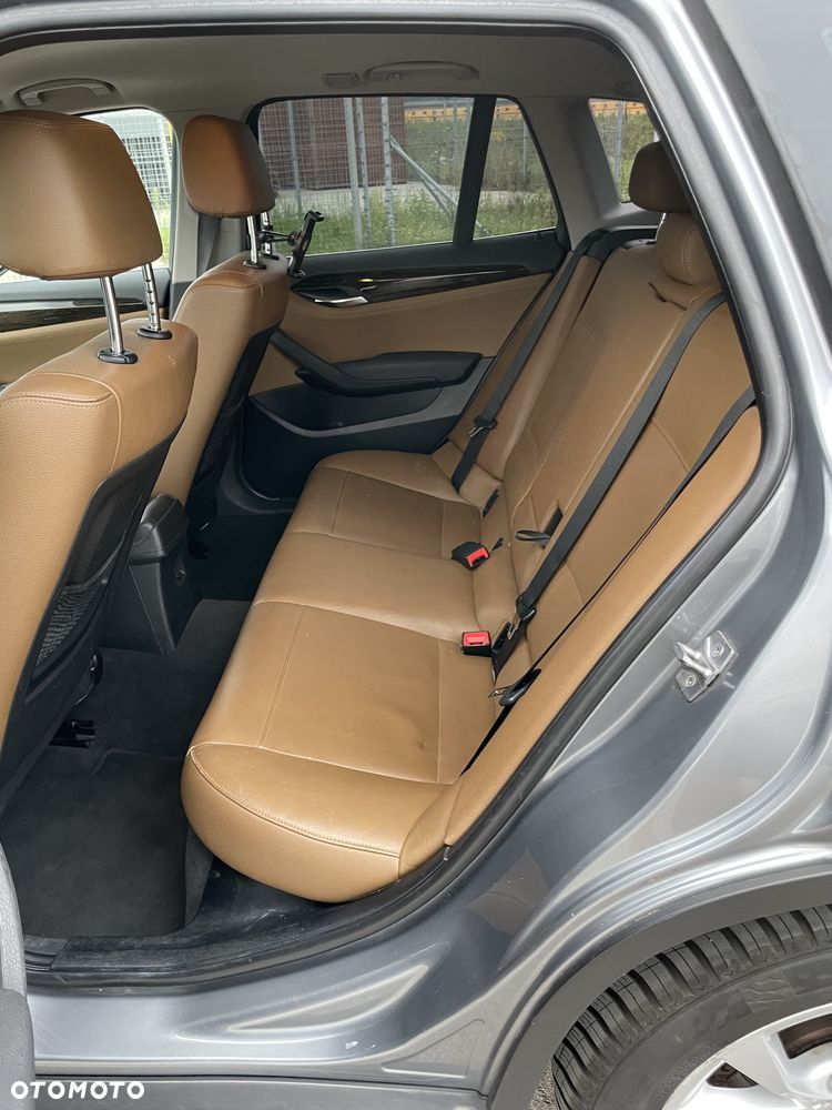 BMW X1 - 11