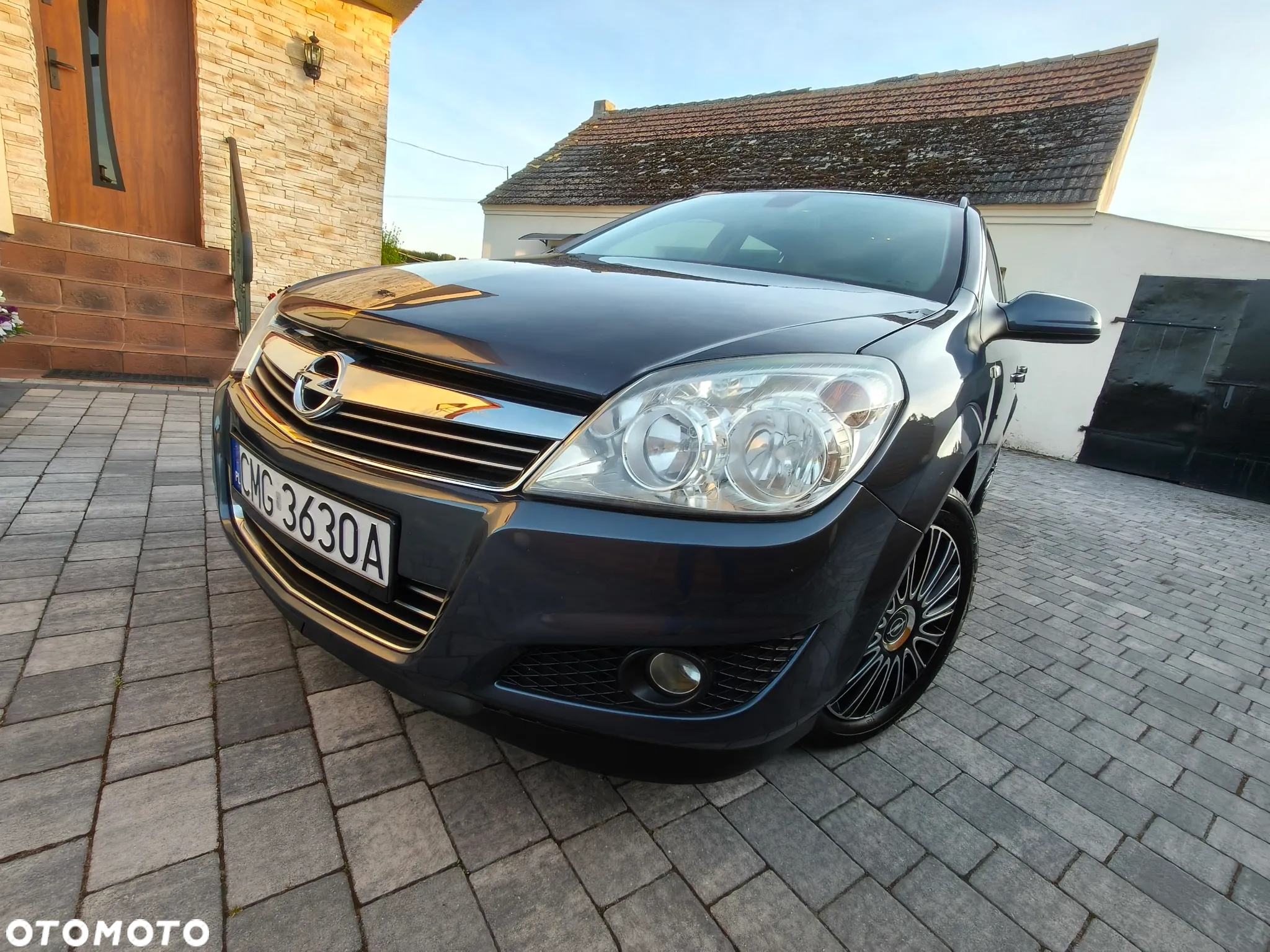 Opel Astra 1.6 Active - 11
