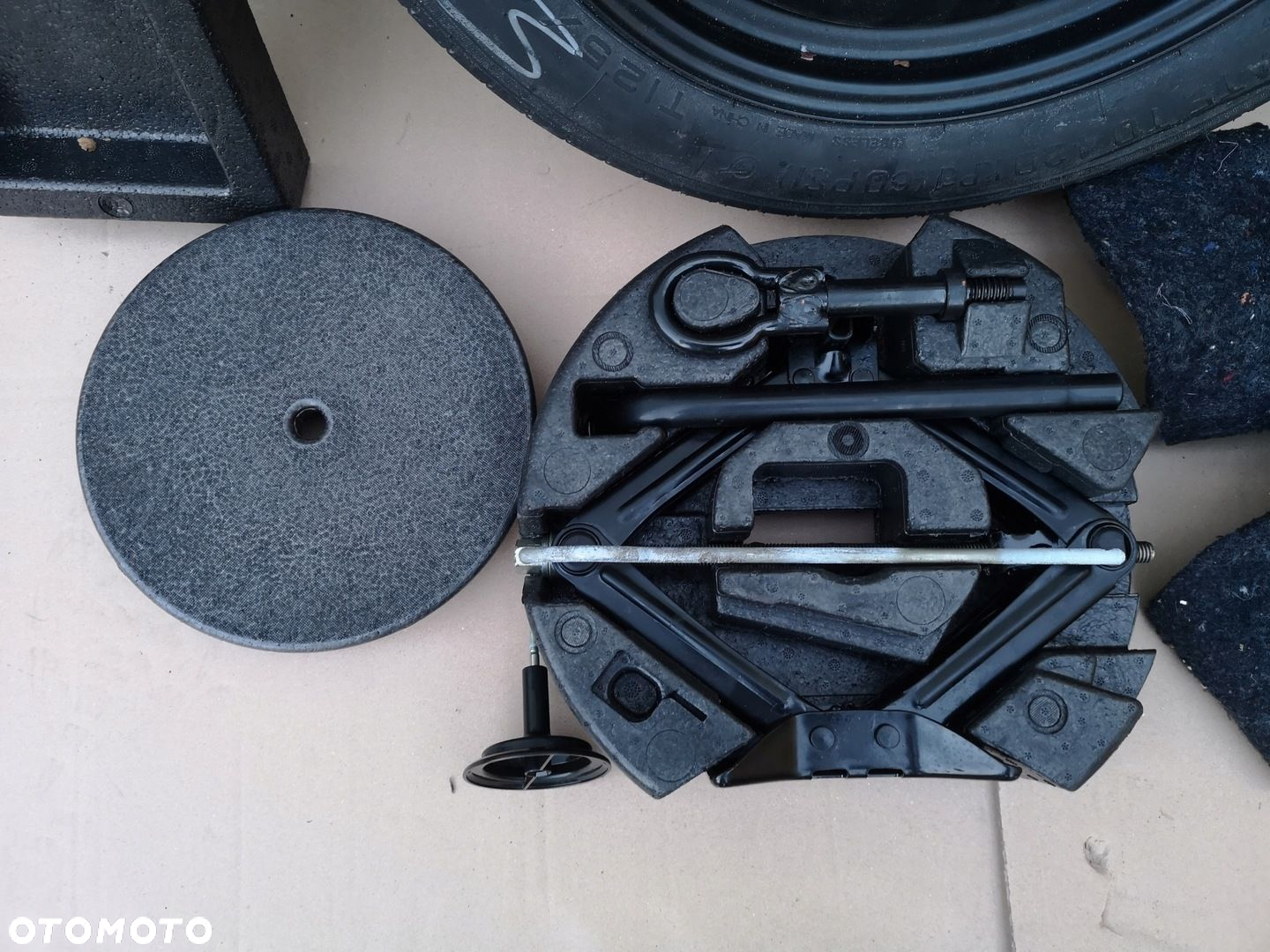 FORD C MAX MK2 LIFT 10-18 KOŁO DOJAZDOWE STYROPIAN KOMPLET 16 5X108 - 2