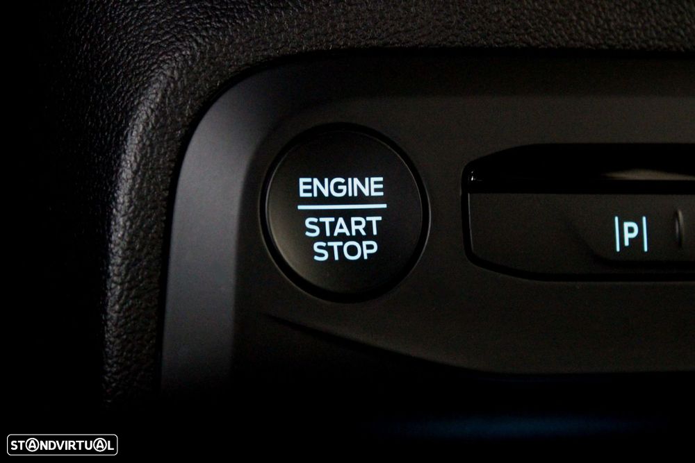 Ford Focus 1.0 EcoBoost MHEV ST-Line - 28