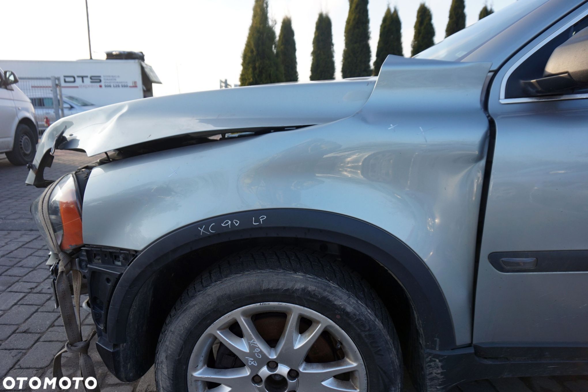 LISTWA BŁOTNIKA XC90 I 275 LEWY PRZÓD VOLVO 2002-2016 - 1