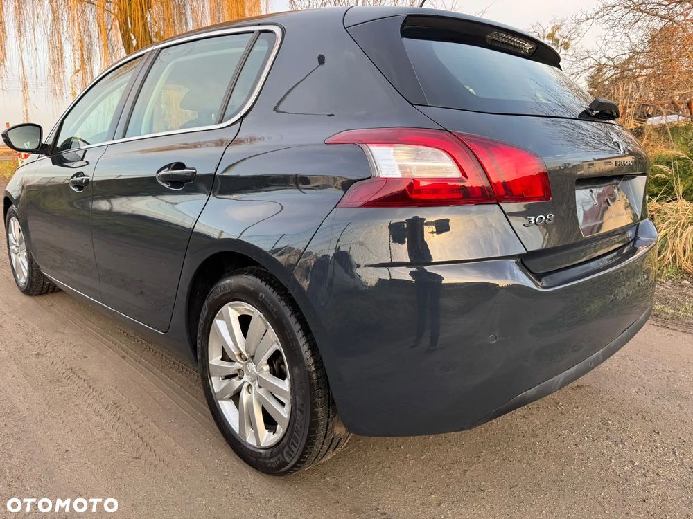 Peugeot 308 - 2