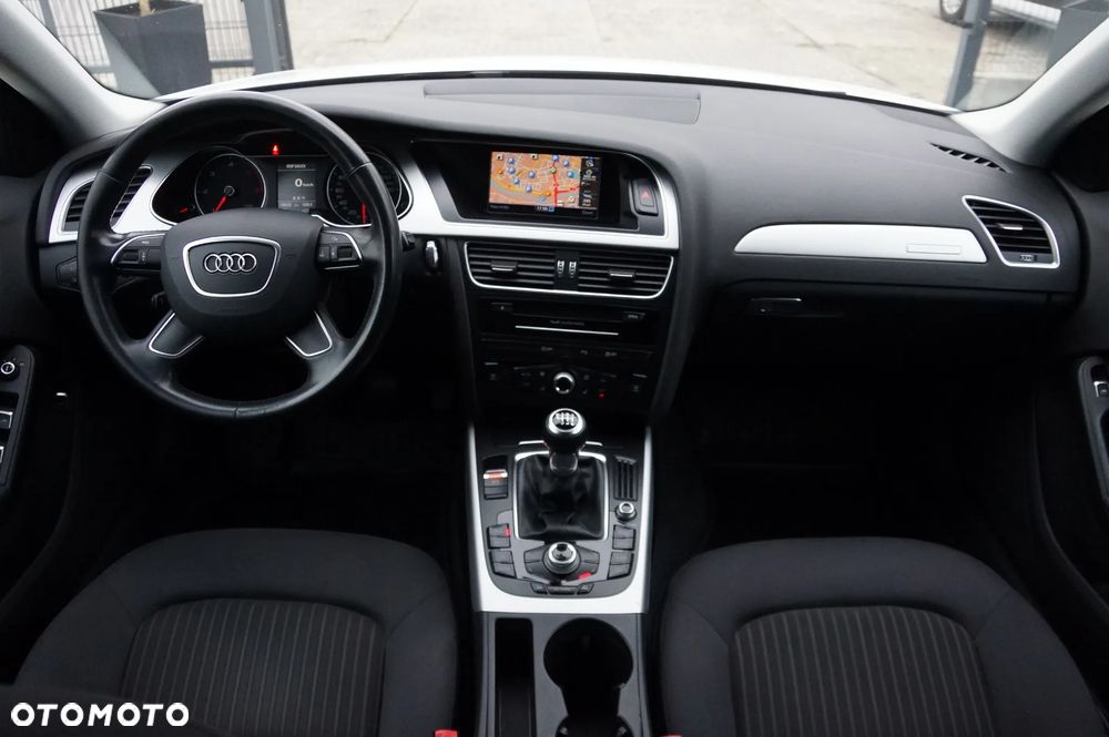 Audi A4 Avant 2.0 TDI clean diesel Quattro - 11