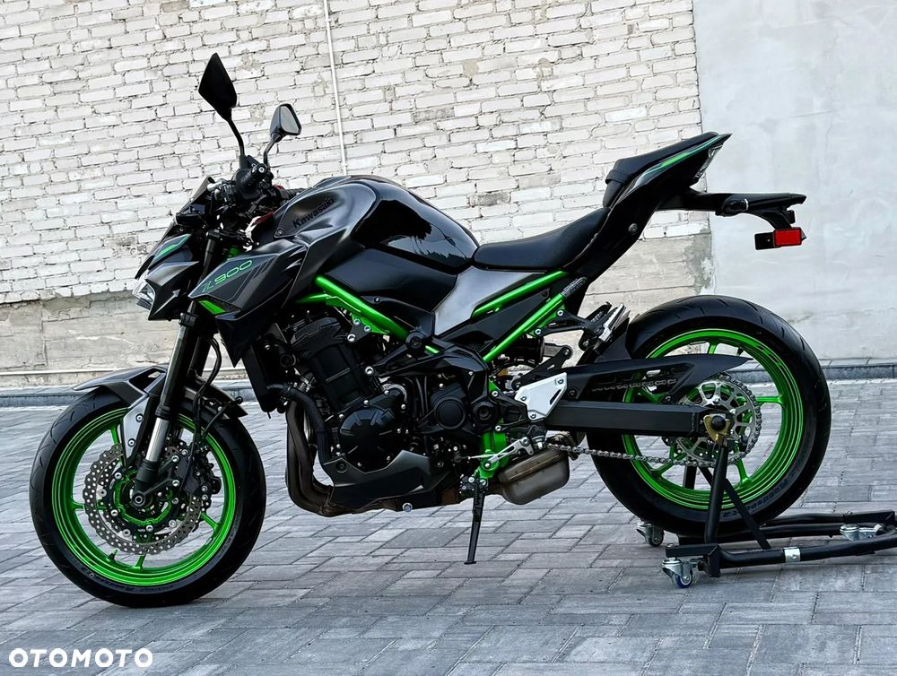 Kawasaki Z 900 - 9