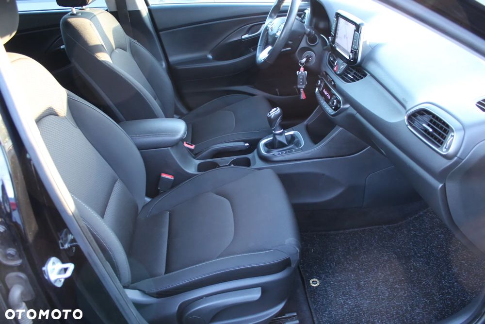 Hyundai i30 1.4 T-GDI Intro Edition - 5