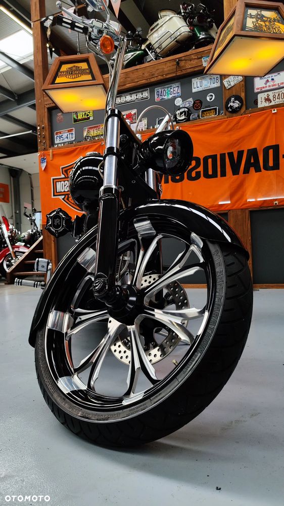 Harley-Davidson Night Train - 34