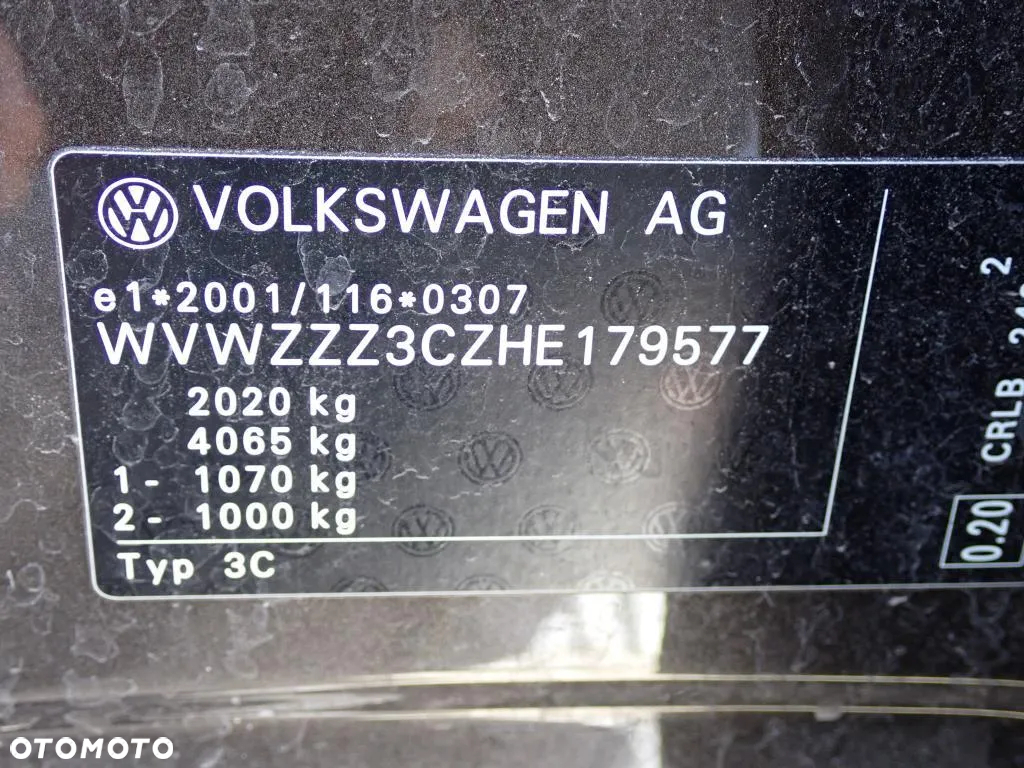 Volkswagen Passat 2.0 TDI BMT Comfortline - 17
