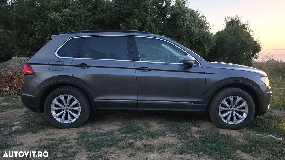 Volkswagen Tiguan 2.0 TDI 4Mot DSG Comfortline - 15