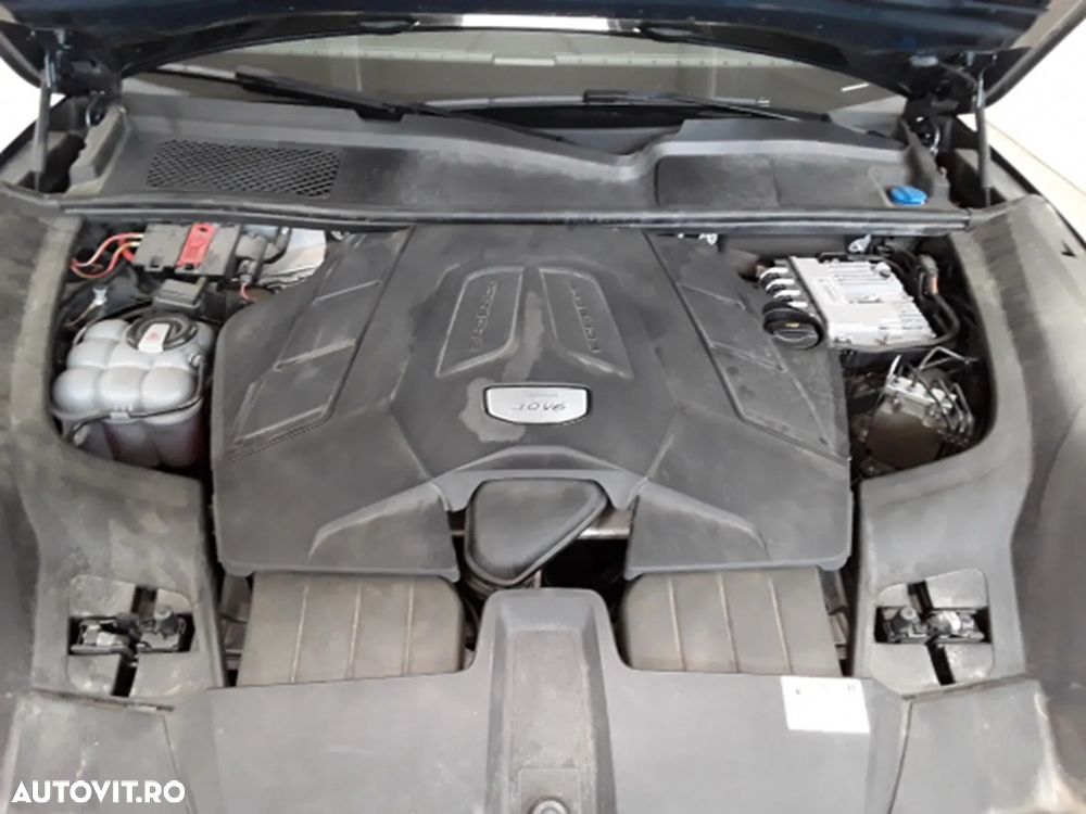 Porsche Cayenne Tiptronic S - 18