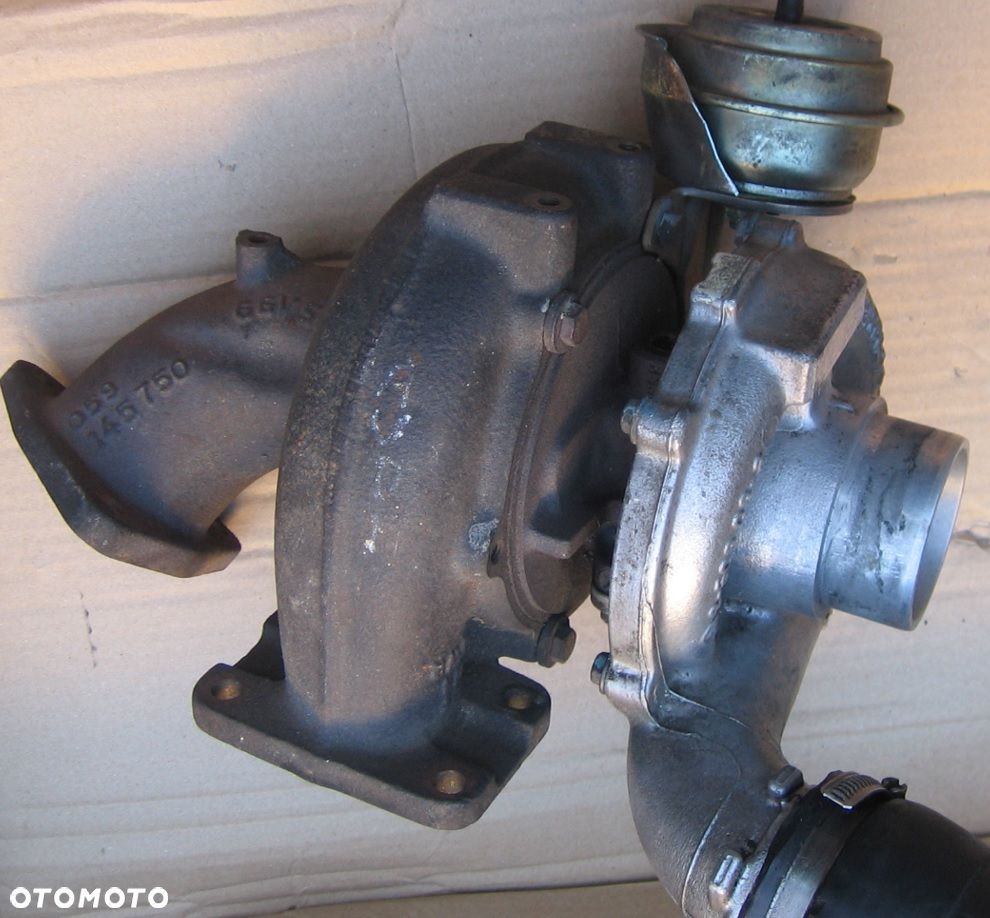 turbo sprężarka AUDI A4 A6 PASSAT B5 2.5 TDI 059145701C - 2