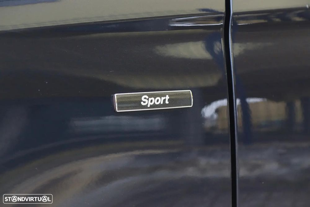 BMW 318 d Aut. Sport Line — fotografia 12