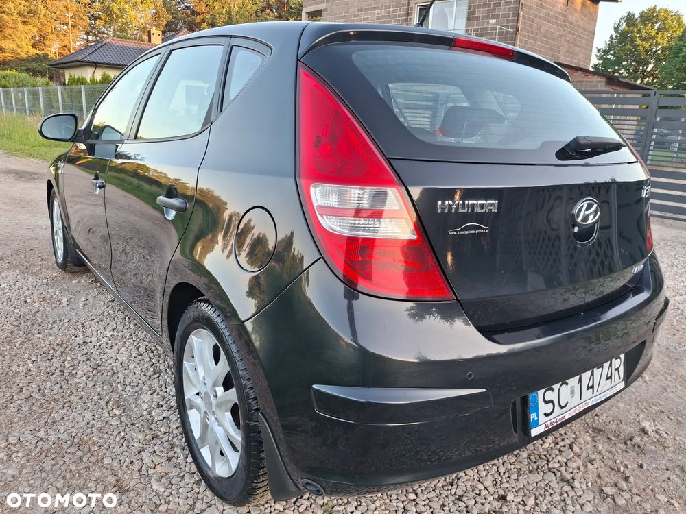 Hyundai i30 1.4 Classic - 12