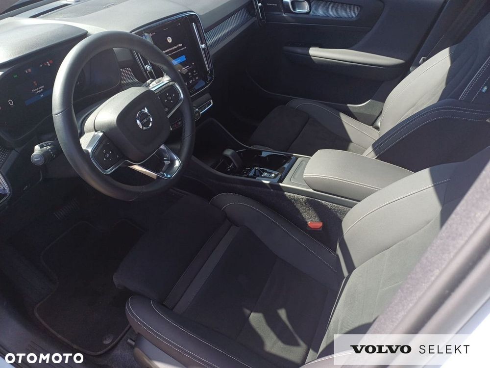 Volvo XC 40 - 11