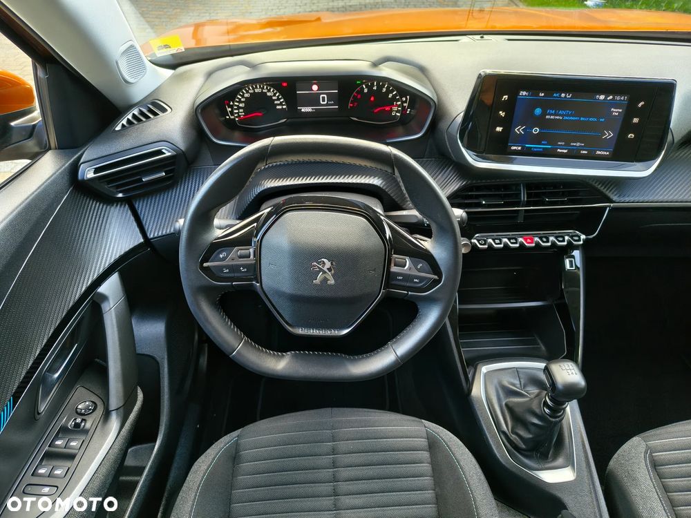 Peugeot 2008 PureTech 100 Style - 28