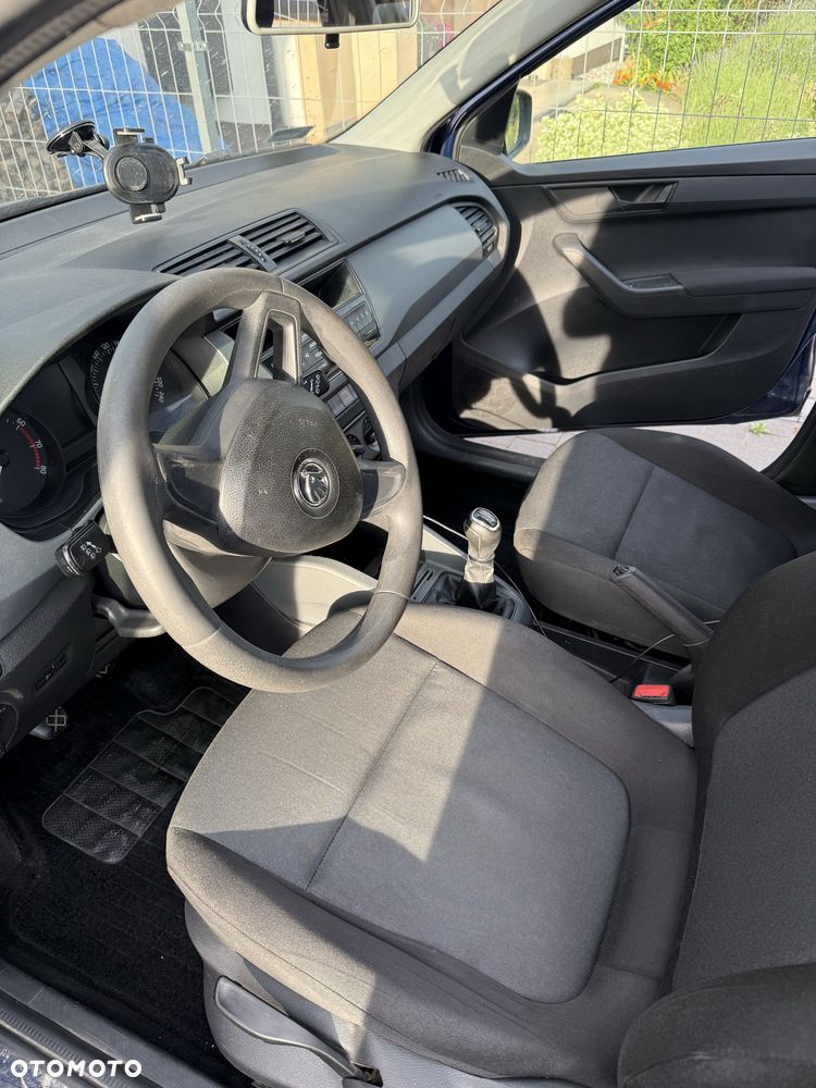 Skoda Fabia - 6