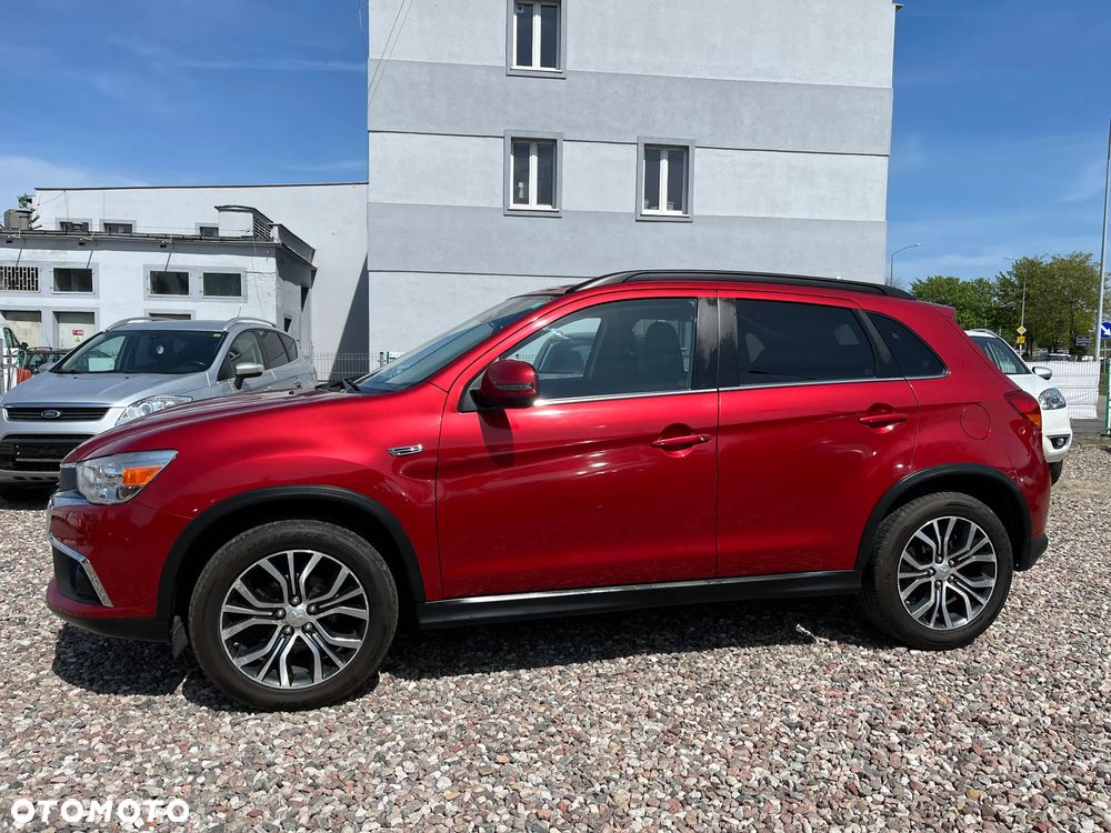 Mitsubishi ASX - 10