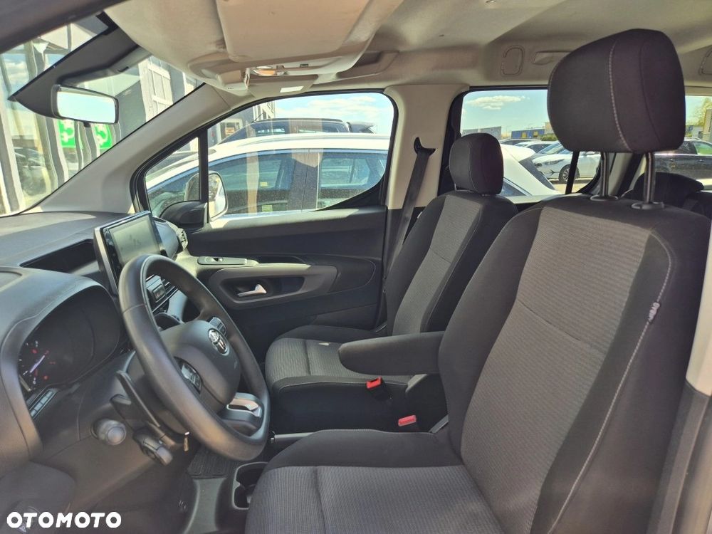 Toyota Proace City Verso 1.5 D-4D Business - 12