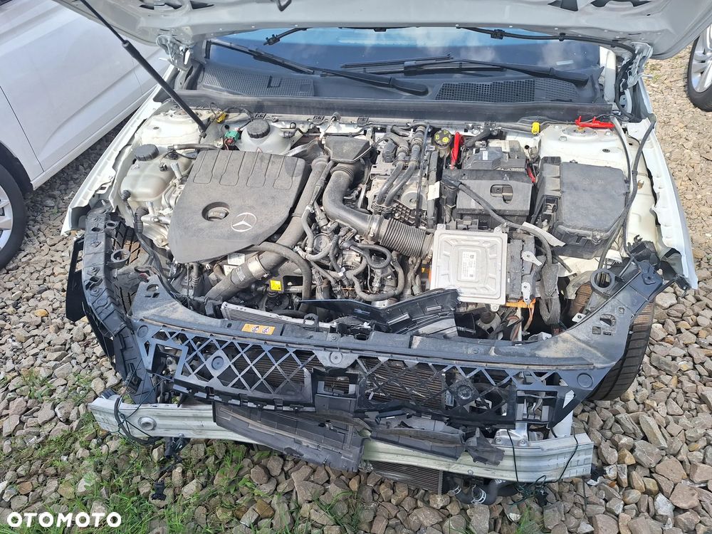 Mercedes-Benz Klasa A 250 E AMG Line 8G-DCT - 7