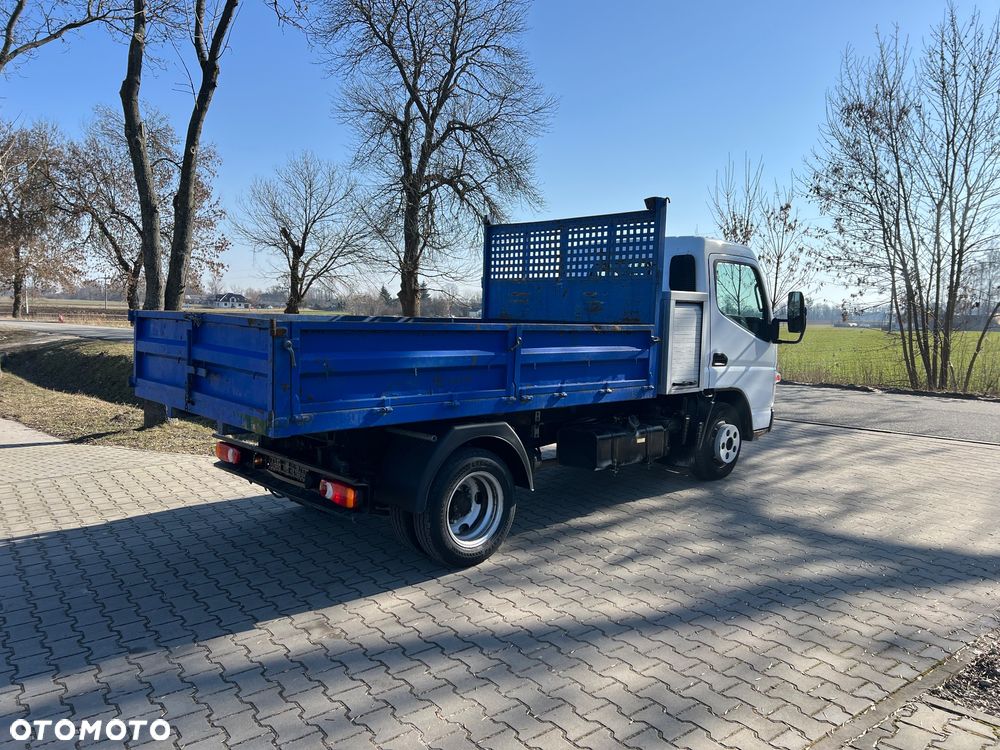 Mitsubishi Canter - 9