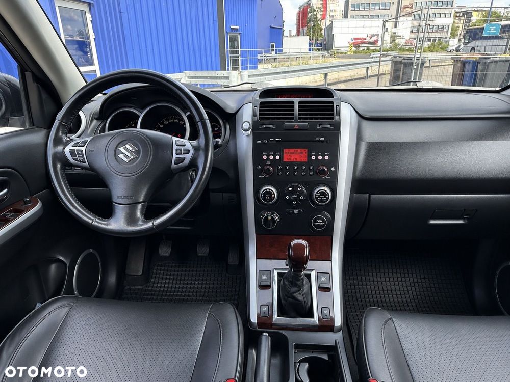 Suzuki Grand Vitara - 5