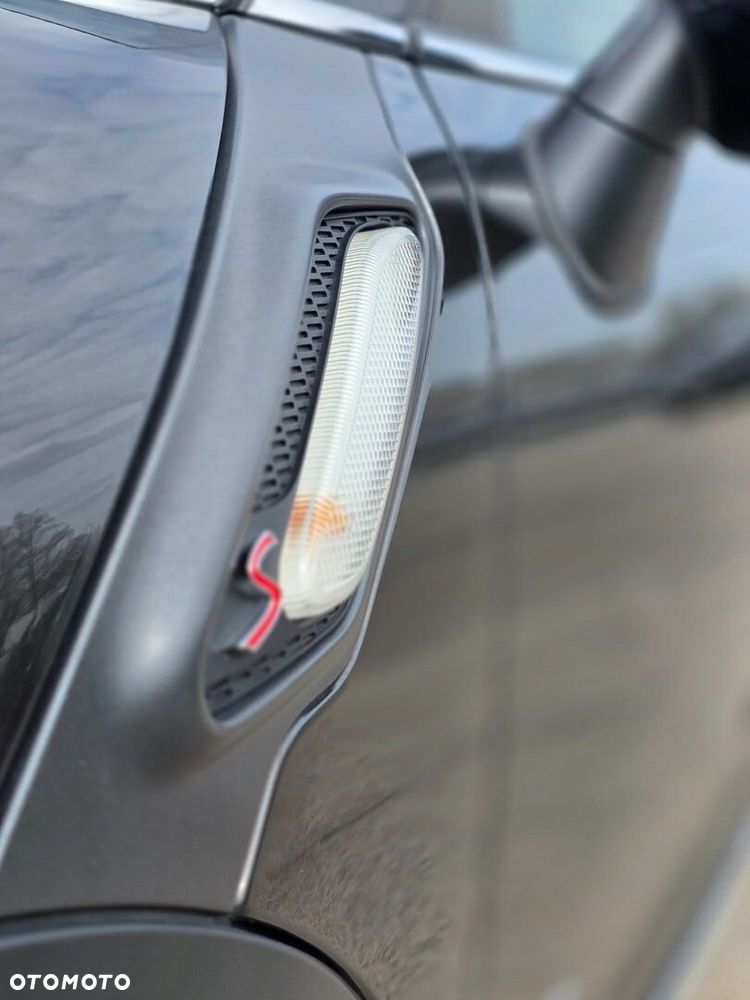 MINI Countryman - 18