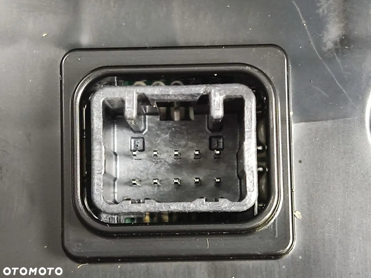 LEXUS UX F-Sport 19-22r Panel Tunelu Środkowego - 9