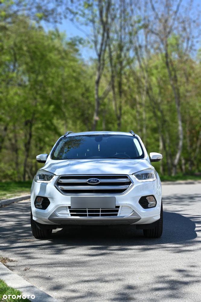 Ford Kuga - 3