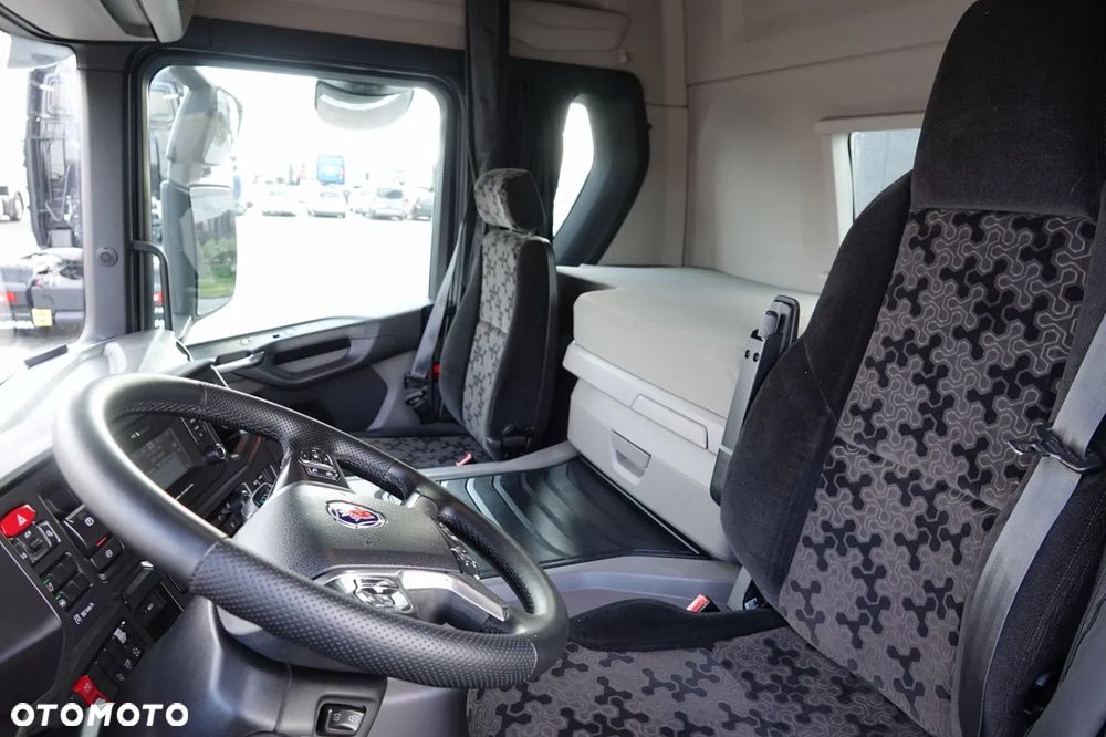 Scania P 450 / RETARDER / HYDRAULIKA / NISKA KABINA - 24