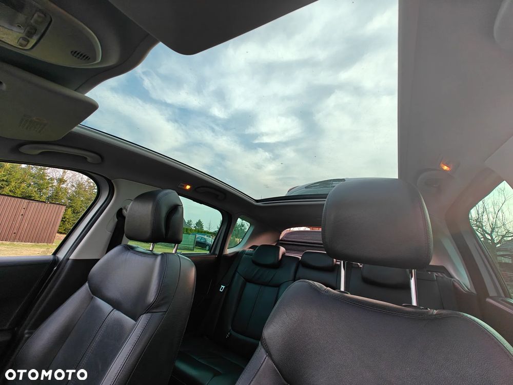 Peugeot 3008 1.6 Premium - 10